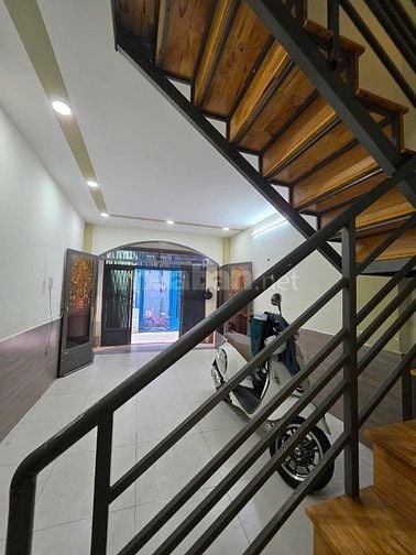 🌈 NHÀ 1LẦU ĐƯỜNG HUỲNH VĂN BÁNH , F13 , QUẬN - PN