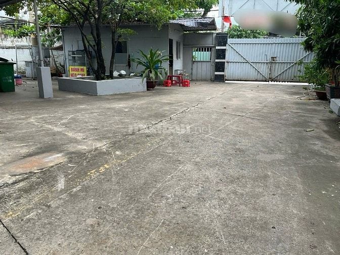 Cho thuê 3100m2 kho xưởng + đất Phạm Văn Chiêu P14 Gò Vấp. Giá 250tr/1