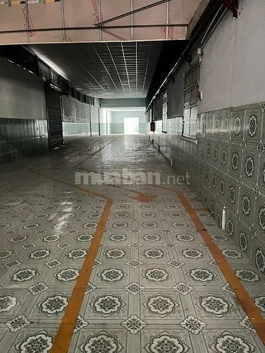 Cho thuê 3100m2 kho xưởng + đất Phạm Văn Chiêu P14 Gò Vấp. Giá 250tr/1