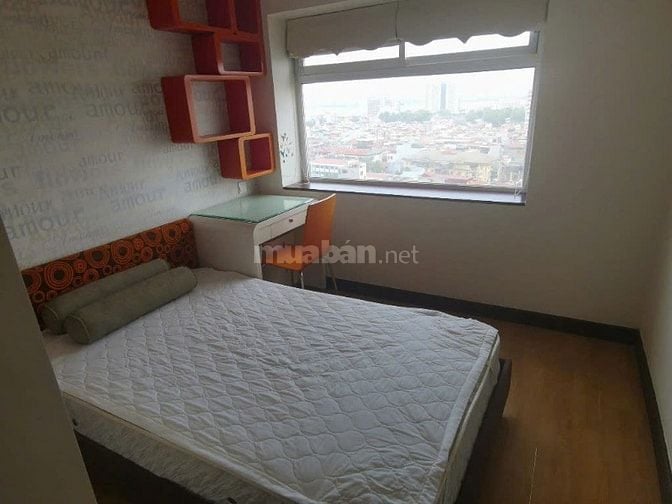 Trực tiếp chủ nhà cho thuê căn góc 105m2 3PN 2VS đủ đồ quận Ba Đình