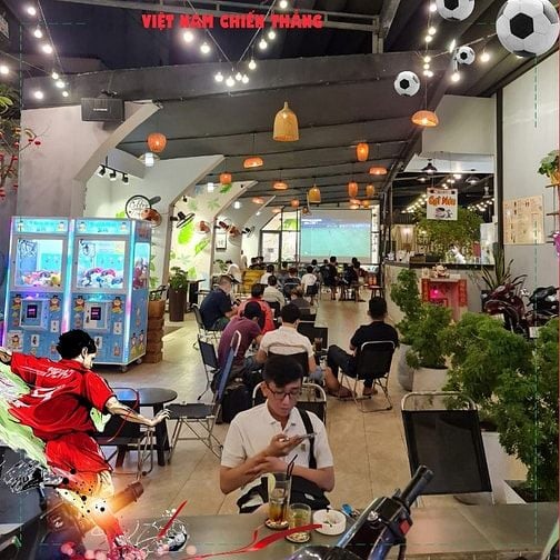 Sang nhượng quán Cafe 400m2 mặt tiền Âu Cơ, đã mở 4 năm