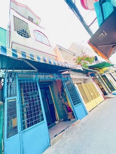 Chính Chủ Bán Gấp Nhà 3 Lầu Diện tích Khủng Nở hậu Đến 9m
