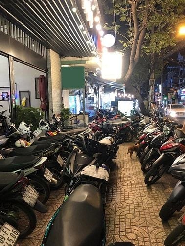 Sang nhượng quán Cafe 400m2 mặt tiền Âu Cơ, đã mở 4 năm