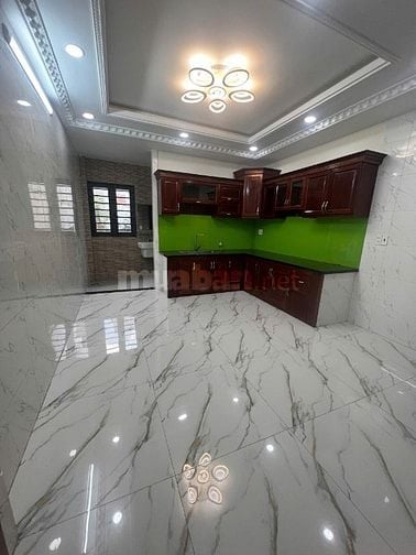 BÁN NHÀ MẶT TIỀN HẺM 5 TẦNG HẺM XE HƠI CHIẾN LƯỢC, BTĐA, BÌNH TÂN
