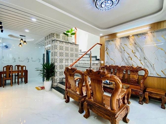 Bán gấp Nhà đẹp Cao Cấp hẻm Thống Nhất, P16, Q.Gò Vấp, giá: 4,2 tỷ.