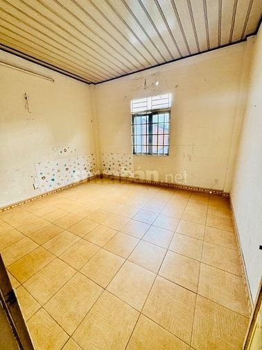 Bán nhà mặt tiền kế liên khu 5-6 bình tân