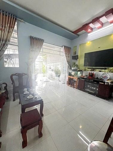 Bán gấp căn nhà 85,tân phú trung dt 90m2 giá 950 triệu, sổ riêng 