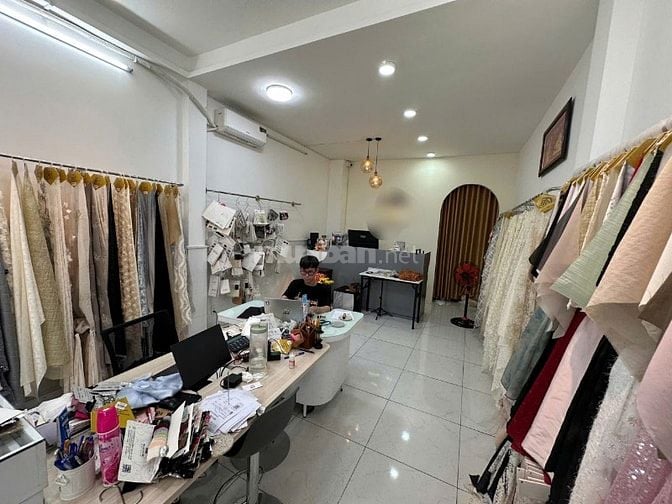 SANG TIỆM MẶT TIỀN PHÚ THỌ HOÀ – TRUNG TÂM CHỢ TÂN PHÚ