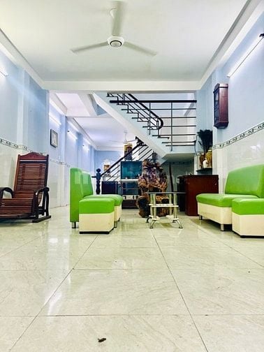 BÁN NHÀ ĐẸP KHU TÊN LỬA ĐƯỜNG 6M 70M2 NHỈNH 5 TỶ XÍU   