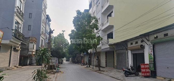 Cho thuê nhà cấp 4 khu đấu giá Ngõ Cổng-Đa Sĩ- Kiến Hưng - Hà Đông