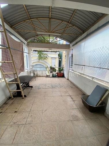 Cho thuê nhà hẻm 5m(XH) Nguyễn Đình Chiểu, P.2, Q.3 giá 20tr