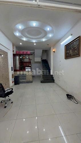 Cho thuê nhà hẻm 5m(XH) Nguyễn Đình Chiểu, P.2, Q.3 giá 20tr