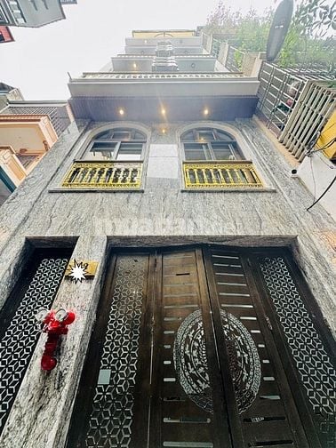 Bán Nhà Dòng Tiền 100tr/Tháng Phố Nguyễn Lân Thanh Xuân 18 Phòng rộng.