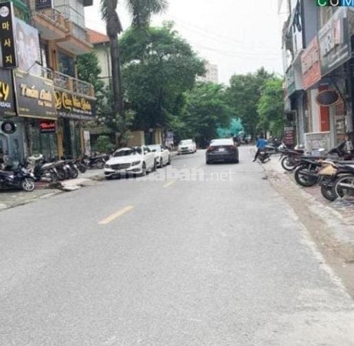 Bán nhà mặt phố Hoàng Ngân, 230m2, mặt tiền 4m nở hậu, 58 tỷ