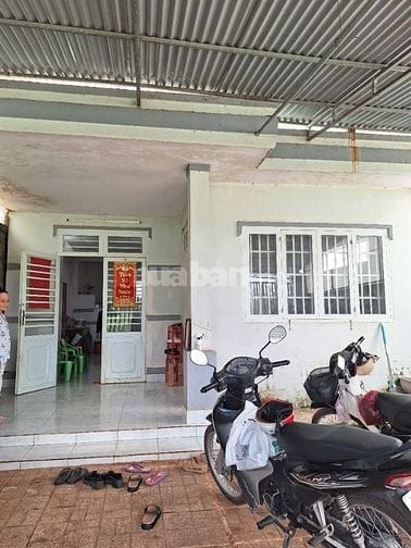  Chú tư cần bán gấp căn nhà ở Đ. BaSa , Phước Hiệp 140m2 SHR giá 799tr