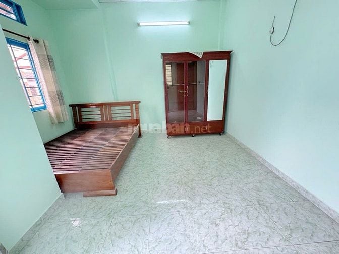 Bán nhà gần MT Nguyễn Du,F7 ngay Chợ GV, dt 4.5x12m, đúc 1 lầu