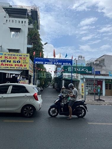 Bán nhà mặt tiền Hoàng Văn Hoè , Q Tân Phú 4m x 13m
