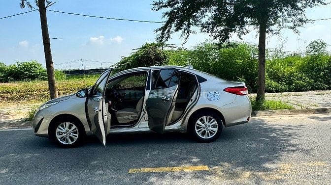 Vios G cuối 2020 màu cát vàng biển 30 G/5 số Hn