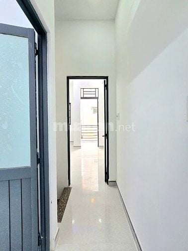 🔥🔥🔥 Nhà đẹp vào có liền 1 lầu,có sổ hồng, kế quận 7 🔥🔥🔥