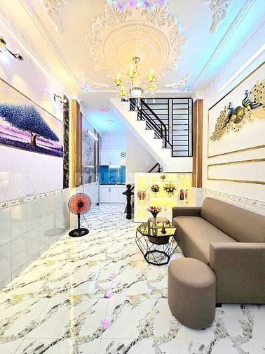 🔥🔥🔥 Nhà đẹp vào có liền 1 lầu,có sổ hồng, kế quận 7 🔥🔥🔥
