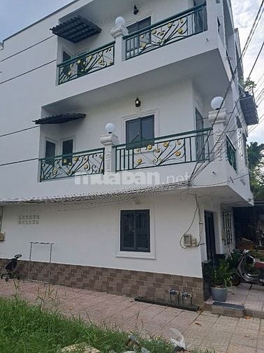 🔥 Bán Nhà Quận 7 – Nhà Đẹp 4x12m, Đúc 2 Lầu, 4 Phòng Ngủ, đường 9m