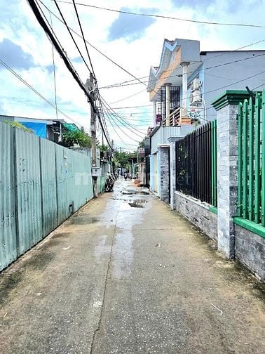 🔥🔥🔥 Nhà đẹp vào có liền 1 lầu,có sổ hồng, kế quận 7 🔥🔥🔥