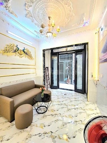 🔥🔥🔥 Nhà đẹp vào có liền 1 lầu,có sổ hồng, kế quận 7 🔥🔥🔥