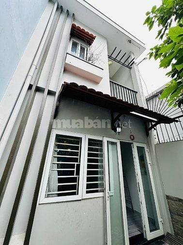 Bán nhà hẻm Lê Văn Huân. P13_DT: 4.4 x 30m [ 127m2] 1 lầu 9.6 Tỷ TL