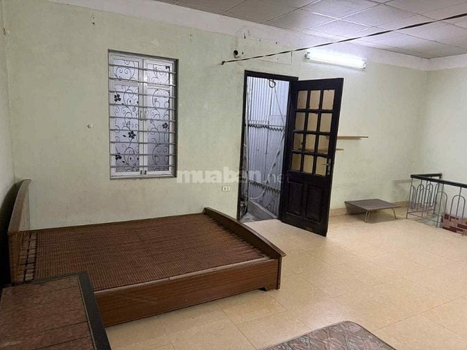 Bán Nhà 2 Tầng  phố Lĩnh Nam phường Mai Động Hoàng Mai 49m có 6,65 Tỷ