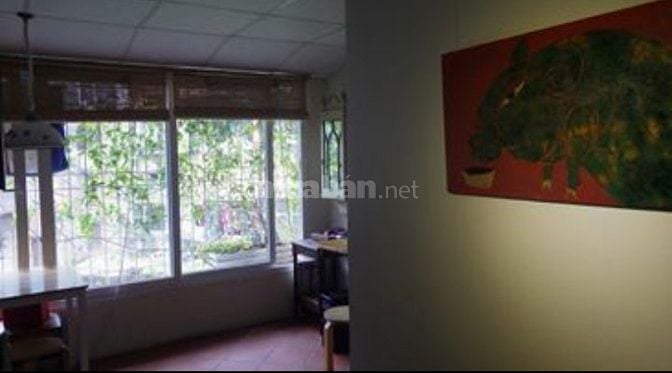Cho thuê căn hộ view hồ Võ thị sáu