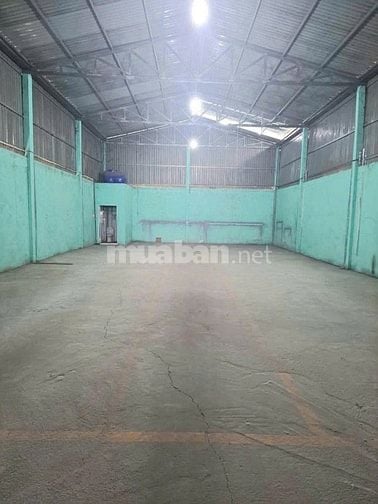 Cho thuê kho xưởng 450m2. Mặt tiền nhựa Lê Thị Kim. Xts