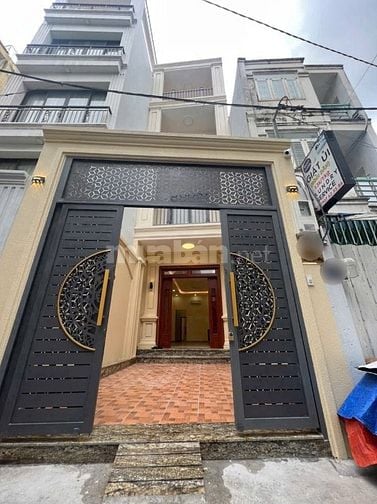 👉  Bán nhà diện tích siêu khủng, mới 100% xây Quận 1  ￼￼👉 