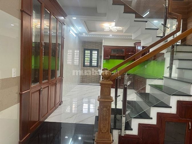 BÁN NHÀ MẶT TIỀN HẺM 5 TẦNG HẺM XE HƠI CHIẾN LƯỢC, BTĐA, BÌNH TÂN