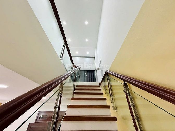 Nhà đẹp DT:6x10m CAO CẤP hẻm Nguyễn Văn Khối, P8, Q.Gò Vấp.