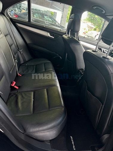 MERCEDES C300 BẢN AMG, SX 2011