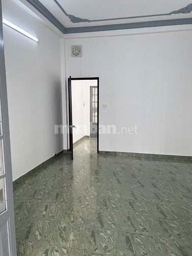 Cho thuê nhà mặt tiền D(ường số 17(khu Bình Phú) P.10, Q.6 giá 17tr