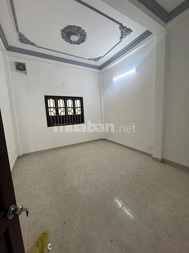 Cho thuê nhà mặt tiền D(ường số 17(khu Bình Phú) P.10, Q.6 giá 17tr