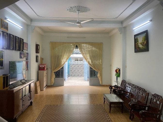 Bán nhà 22B Ngô Bệ, P.13, Tân Bình 