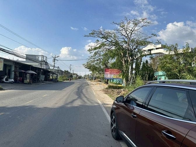 Chính chủ rao bán, đất siêu đẹp đường Đức Hòa Thượng, diện tích 1525 m