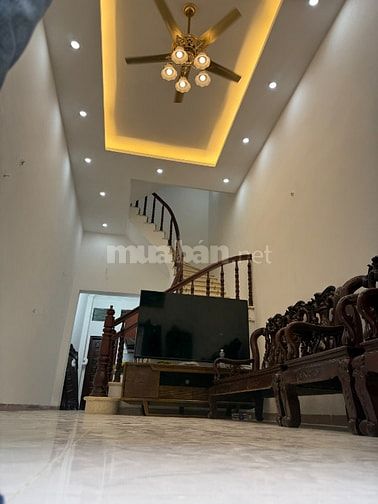 BÁN NHÀ NGÕ 84 VÕ THỊ SÁU THÔNG NGÕ 105 BẠCH MAI