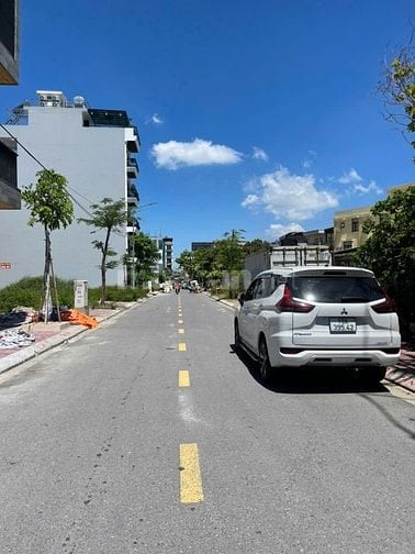 Bán đất TDC Cây đa dt 70m, ngang 5m dài 14, vị trí đẹp nhất dự án