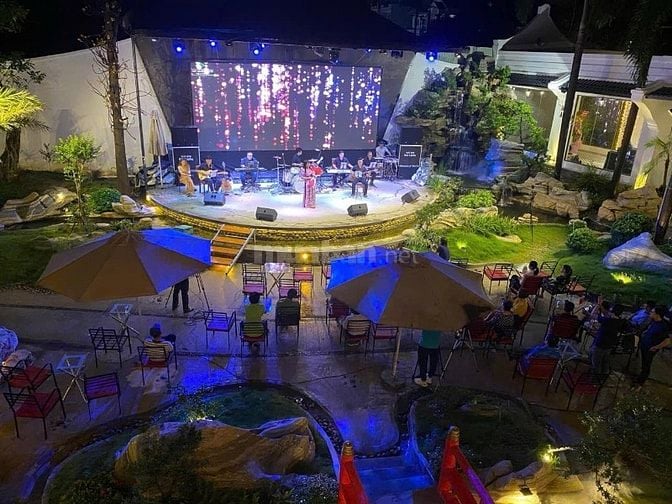 MT Đường 40m : DT :50X100 (5.000m2) /Giá :360tỷ