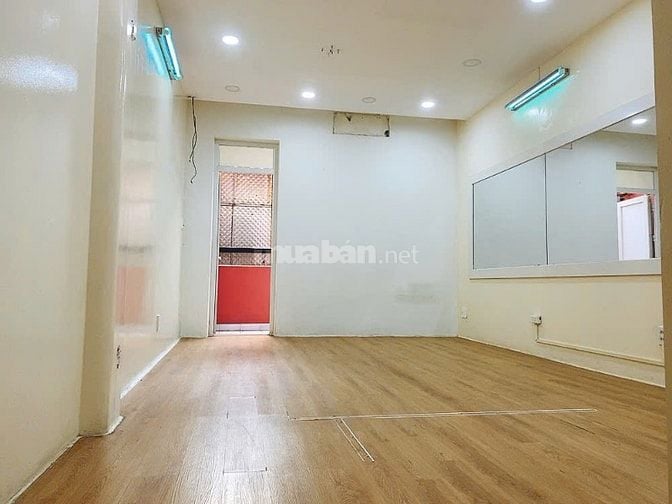 Cho thuê nhà MT Trung tâm Quận 1, Kinh doanh đa ngành, 6 Tầng, Có TM