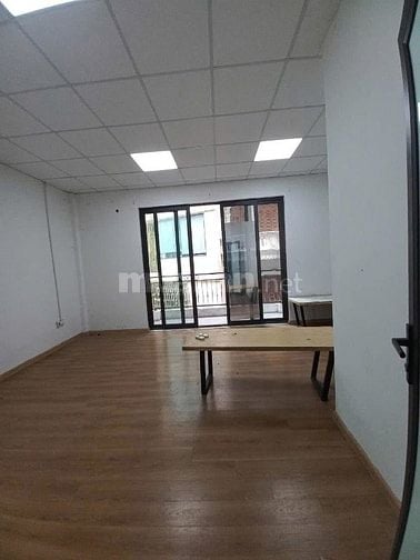 La Thành, mặt tiền khủng 6.2m, 70m2 sổ to nở hậu, gần phố, ô tô tránh