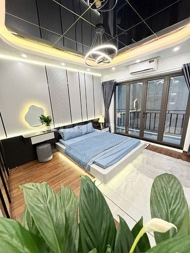 Bán nhà Hồ Văn Chương, vài bước ra phố, dt 36m2, 4t, mt 4m, đẹp ở ngay