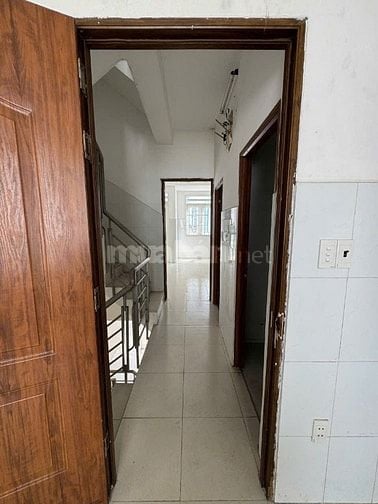 cho thuê NHÀ NGUYÊN CĂN 4x16 7 phòng 7wc ở Tô Hiệu Tân PHú