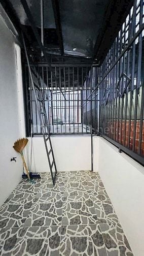 Nhà 4,1 x 11 đúc 1 trệt 2 lầu Quang Trung phường 8 gò vấp 