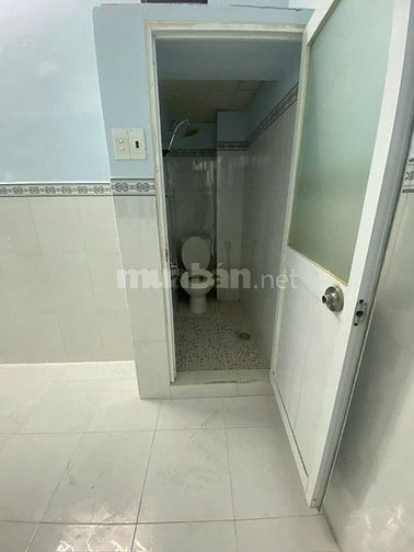 Cho thuê nhà mặt tiền Hậu Giang P.12, Q.6 giá 20tr