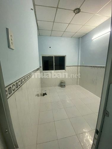 Cho thuê nhà mặt tiền Hậu Giang P.12, Q.6 giá 20tr