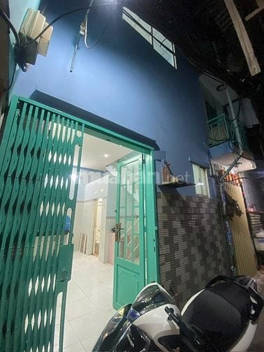 Cho thuê nhà mặt tiền Hậu Giang P.12, Q.6 giá 20tr